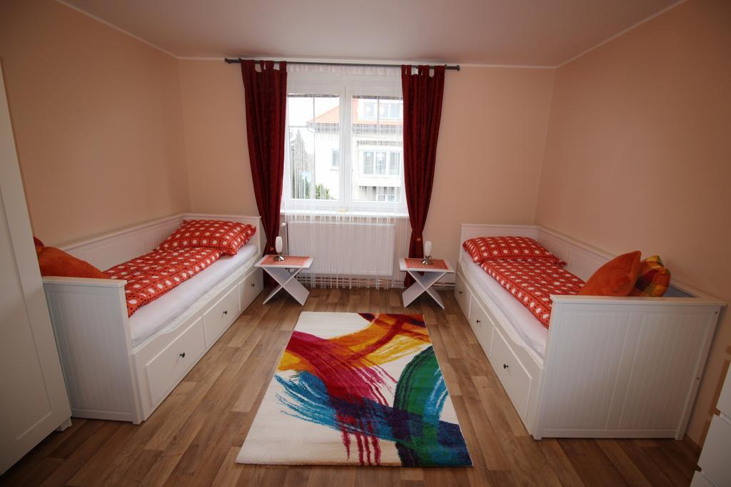 Dreamy Apartment Prague Room photo
